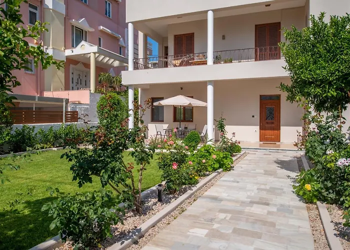 Monte Smith Luxury Garden With Parking Appartement Rhodes City