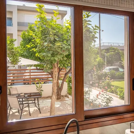 Monte Smith Luxury Garden With Parking