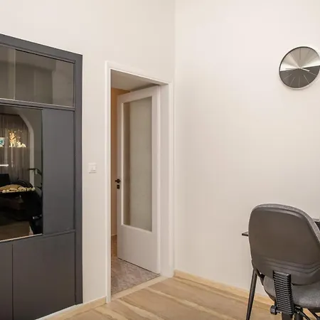 Apartment Monte Smith Luxury Garden With Parking Rhodes City