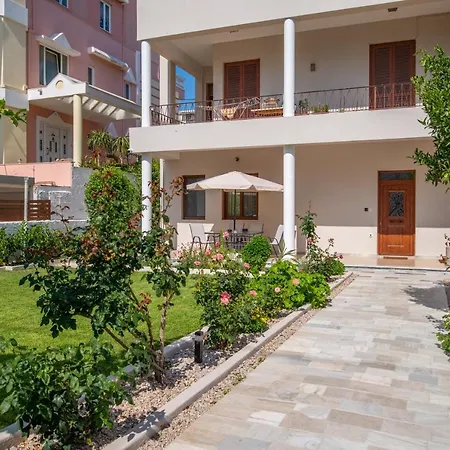 Monte Smith Luxury Garden With Parking דירה עיר רודוס