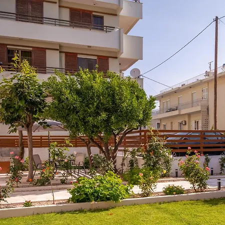 דירה Monte Smith Luxury Garden With Parking עיר רודוס