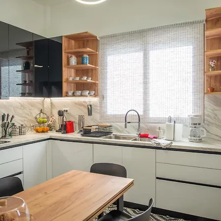 דירה Monte Smith Luxury Garden With Parking