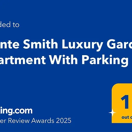 Monte Smith Luxury Garden With Parking דירה *