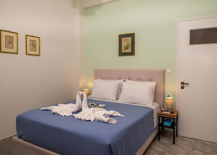 Monte Smith Luxury Garden With Parking *