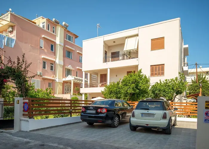 Monte Smith Luxury Garden With Parking