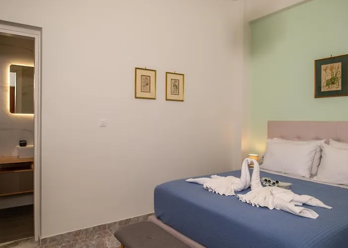 Monte Smith Luxury Garden With Parking Rhodes City